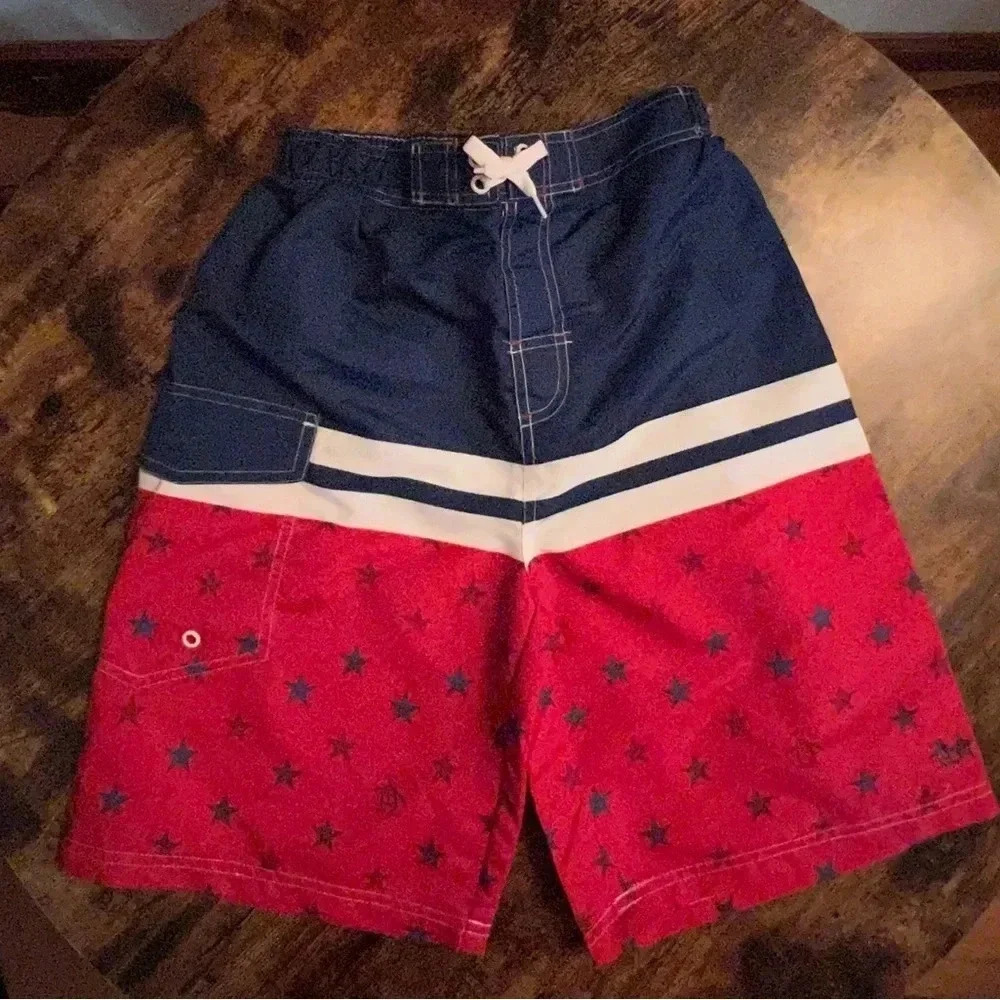Penguin by Munsingwear boys patriotic swim trunks/board shorts. Size: L (14/16)